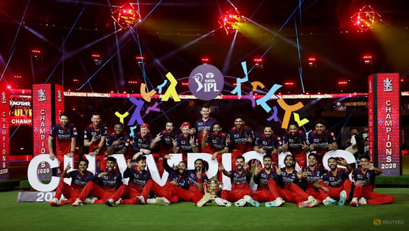 Kohli masterclass leads Bengaluru to IPL title defence in style