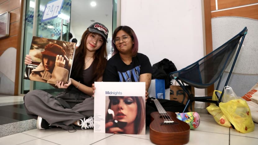 'Anything to breathe the same air as Taylor': Queues form outside post offices as Swifties vie for concert tickets