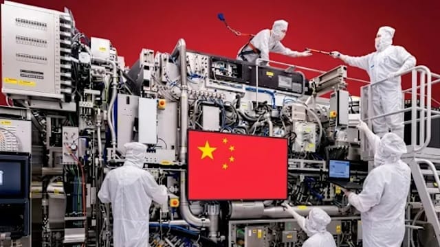 受中国光刻机量产消息影响 美日韩科技股重挫