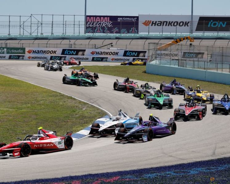 Formula E to introduce 'unleashed' format for new era
