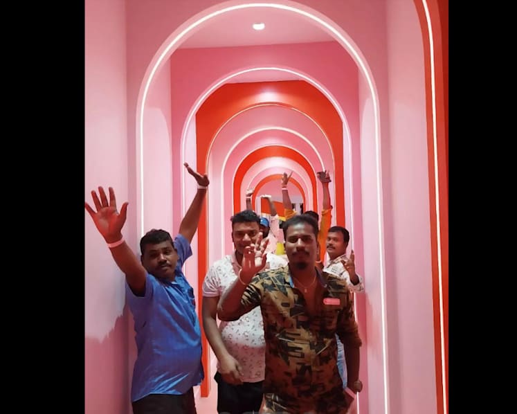 #trending: TikTok viewers adore viral video of migrant workers' outing to Museum of Ice Cream, find it 'cute'