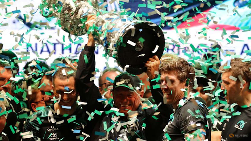 Sailing-America's Cup extends entry deadline, opens door to more teams