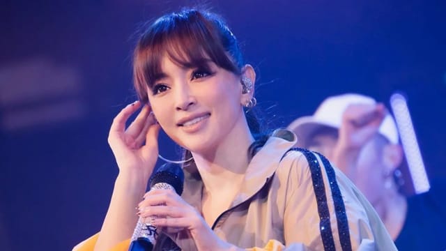 滨崎步自曝曾因“害怕唱歌”萌生引退念头！