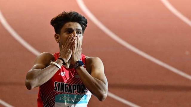 马克路易斯再刷新全国纪录 20.72摘200米短跑银牌