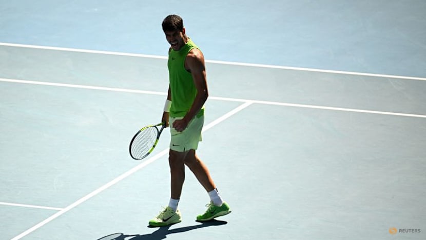 Alcaraz cruises into Australian Open quarters with Paul win