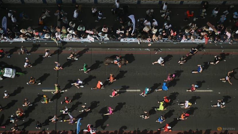 London Marathon breaks record for largest number of finishers