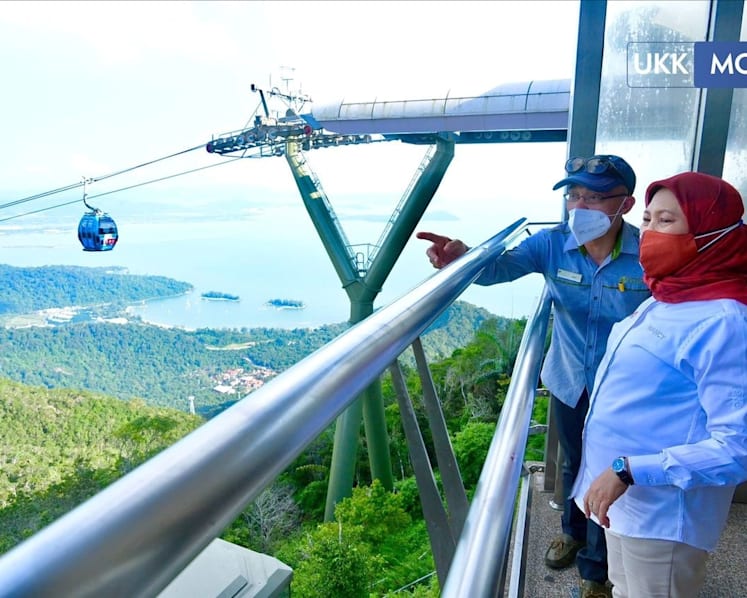 Malaysia government to look into resuming interstate travel to revive tourism sector: Minister