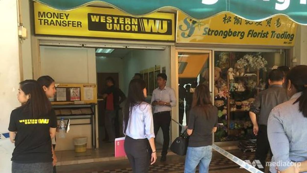 Perompak Western Union didakwa di mahkamah; direman bagi siasatan lanjut
