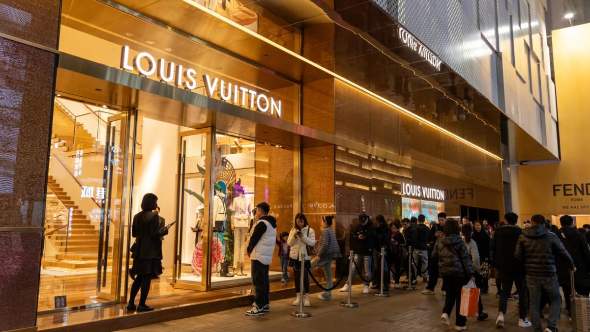 LVMH sales growth raises hope for end to luxury downturn