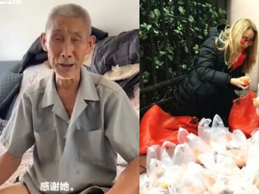 Coco Lee once bought 100kg of oranges from an old man who was selling them on a street in China during winter