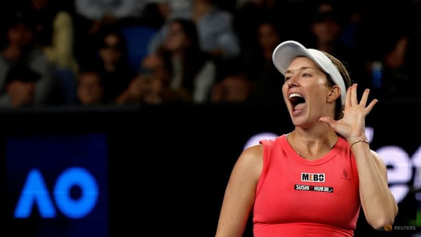 Collins turns on hostile Melbourne crowd after defying Destanee