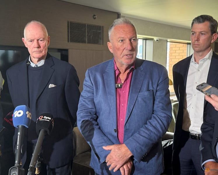 Botham concerned about England's Ashes preparations
