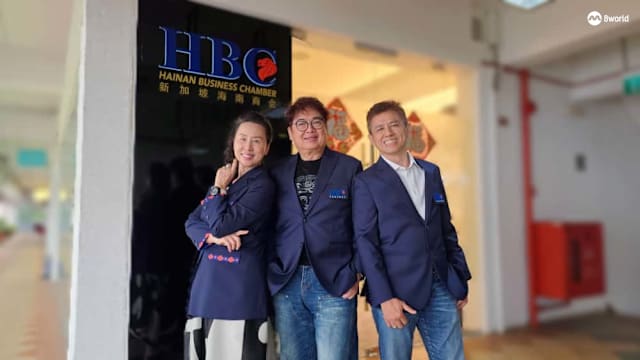 海南商会庆祝成立15周年 办历来最大规模晚宴和海商论坛