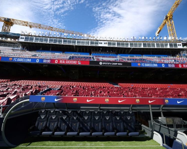 Barca left waiting for Camp Nou return after permit denied