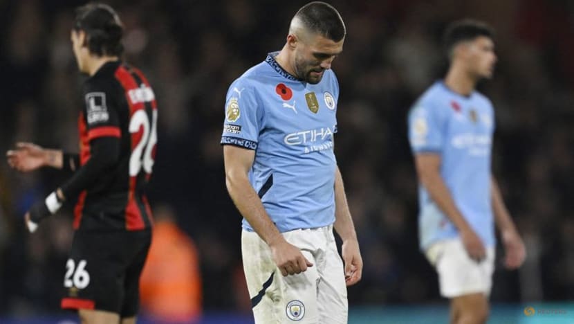 Man City's long unbeaten league run ends with shock loss at Bournemouth