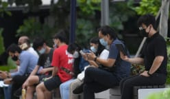 Commentary: Singapore’s telco sector is back to a three-horse race