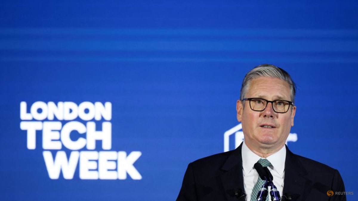Big tech firms must stop young people circulating nude image