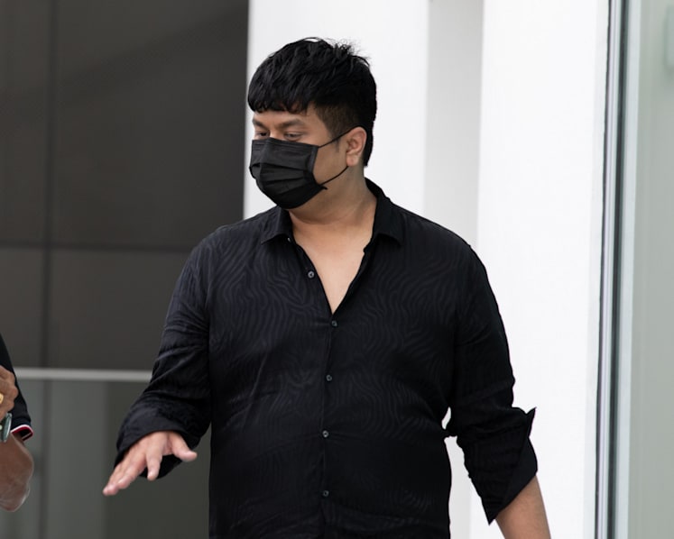 YouTuber Dee Kosh to plead guilty to sexual offences, including attempting to exploit teenage boy