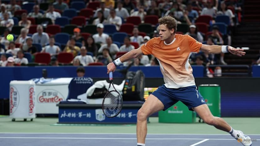 Sinner retires with cramp in Shanghai, Djokovic advances in 'brutal' conditions