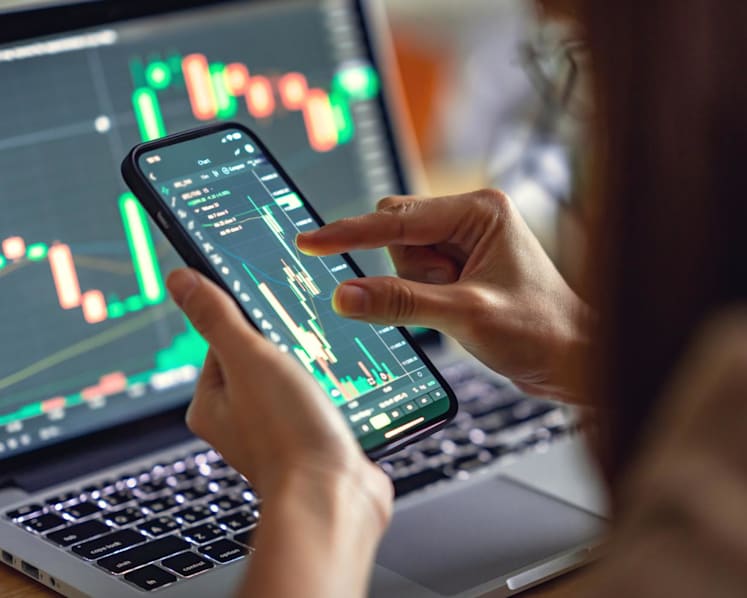Police arrest 4 men for suspected cheating offences in cryptocurrency scheme