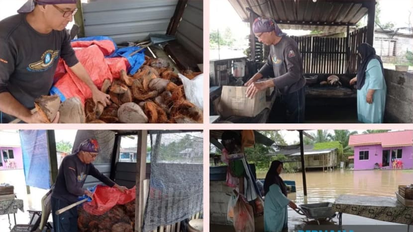 Pengusaha kuih bahulu di M'sia bimbang perniagaan terjejas dek hujan berterusan Pengusaha kuih bahulu di M'sia bimbang perniagaan terjejas dek hujan berterusan