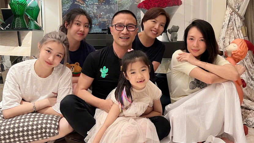 wang_feng_family