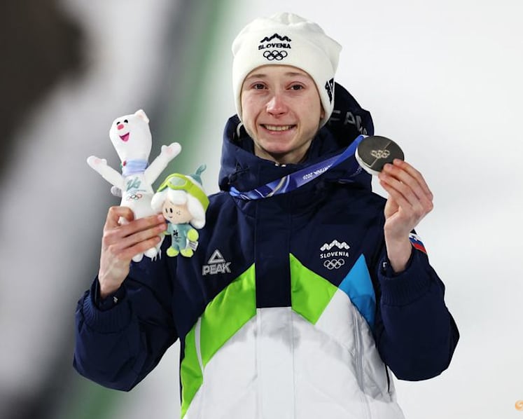 Ski Jumping-Prevc siblings determined to deliver in mixed team following disappointing start to Games