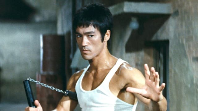 李小龙死因成谜52年，关键人物终于现身说法！