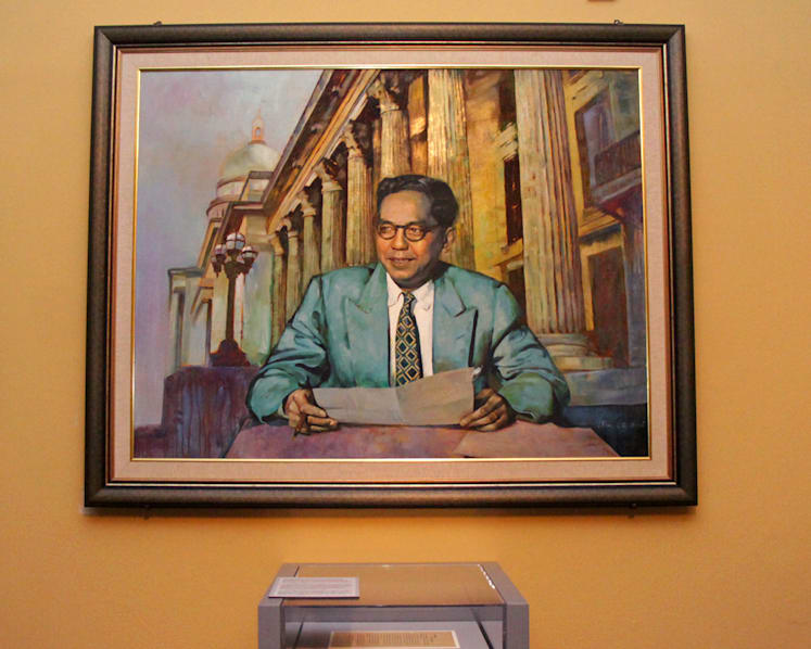 Mr Lee Kuan Yew among 50 influential Peranakans featured in showcase