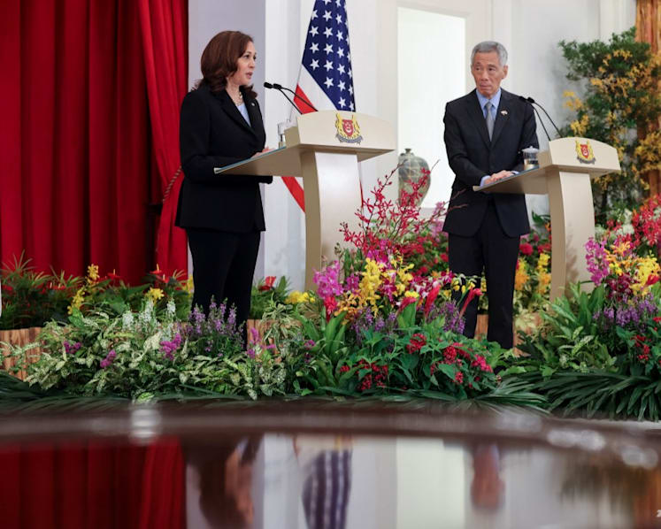 Watch: Joint press conference of Singapore PM Lee and US VP Harris