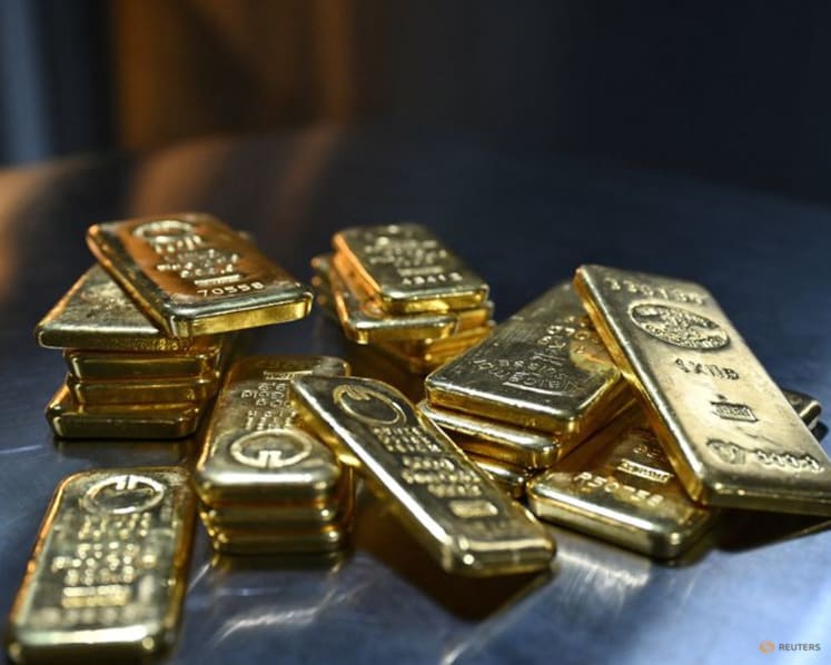 Gold soars towards $5,600 as Trump rattles sabre over Iran
