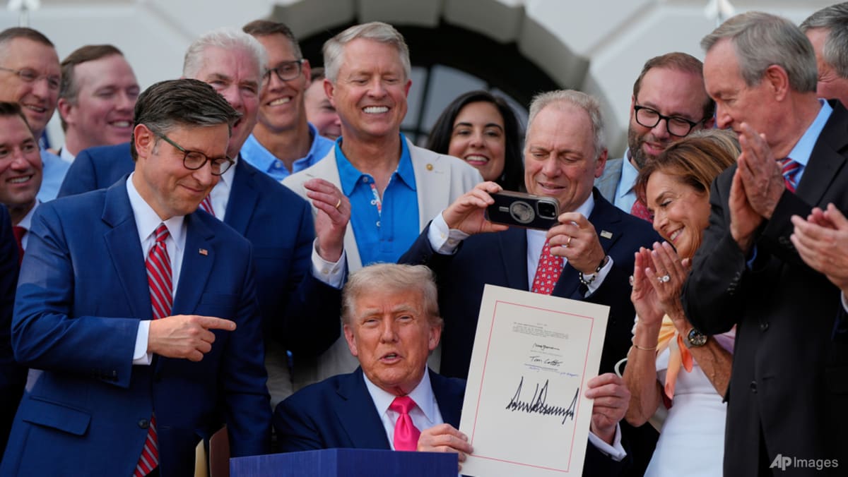 Trump signature to appear on US currency, ending 165-year tradition