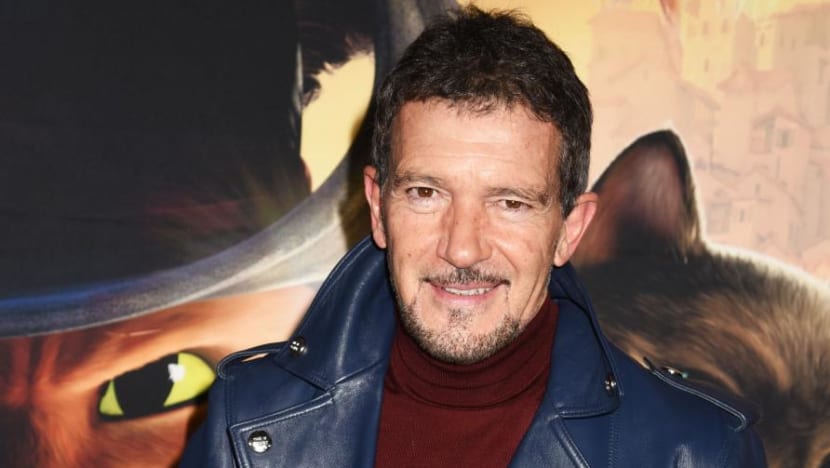 Antonio Banderas Says His 2017 Heart Attack Changed His Life For The Better: "It Was Like Putting Glasses On And Seeing What Was Important" Antonio Banderas Says His 2017 Heart Attack Changed His Life For The Better: "It Was Like Putting Glasses On And Seeing What Was Important"