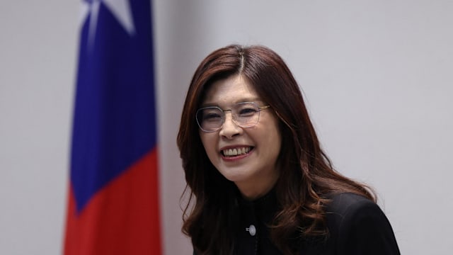 郑丽文：台湾应打造“和平繁荣之链” 不应被迫选边站