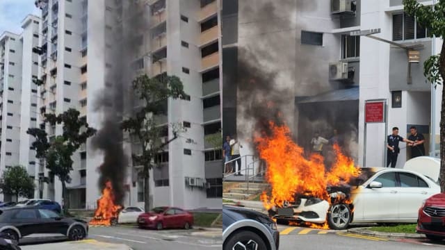 实龙岗北组屋停车场轿车起火狂烧 
