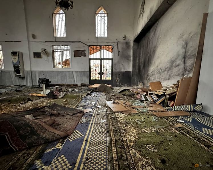 Explosion at Alawite mosque in Syria's Homs kills eight