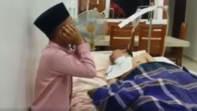 Budak 11 tahun laung azan setiap hari supaya ayah cepat sembuh