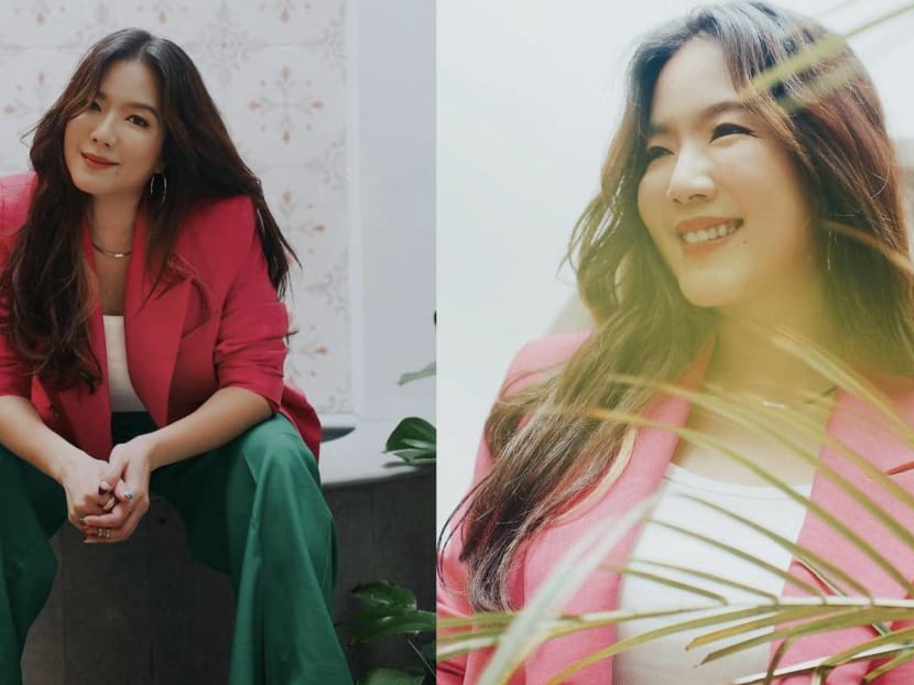 The social media-averse actress started her own Instagram account at noon today (Aug 5), and she announced in her first post that she has parted ways with her management label Hype Records after almost two decades.