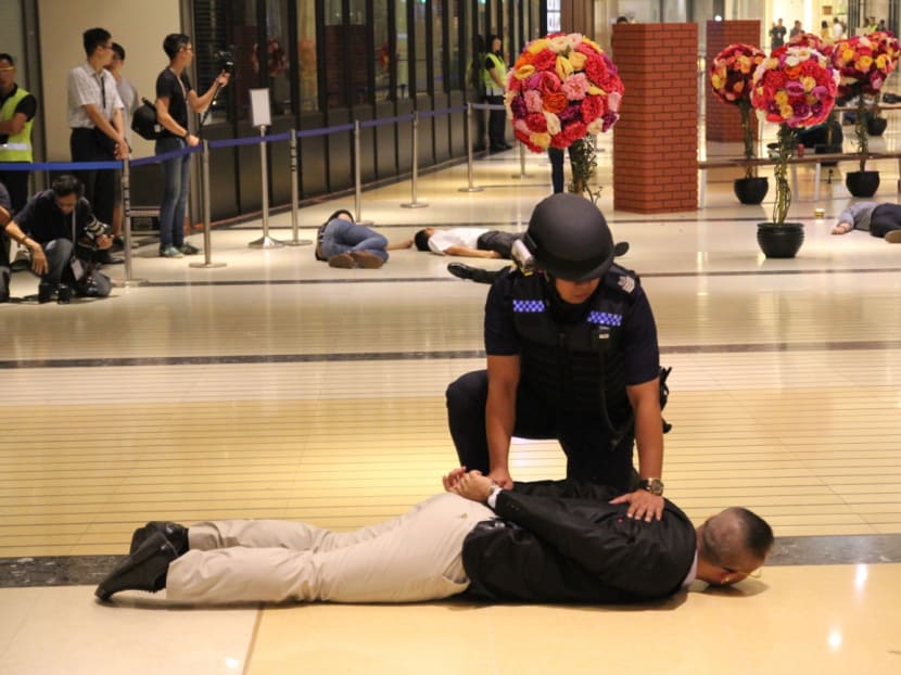 Police conduct anti-terror exercises at Dhoby Ghaut, Downtown MRT stations