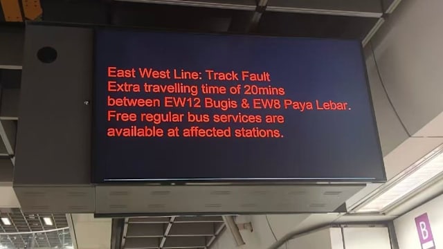 轨道交叉点故障 导致昨晚东西线列车服务延误