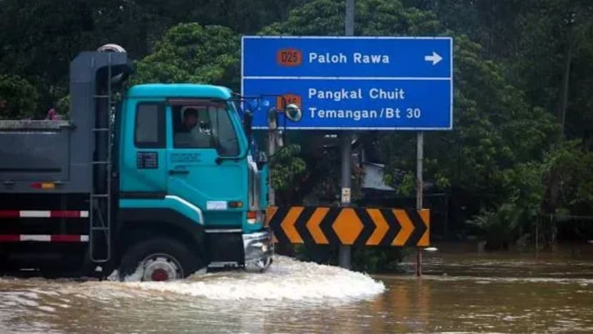 Lebih 10,000 keluarga terjejas banjir di Malaysia; Kelantan catat jumlah tertinggi 