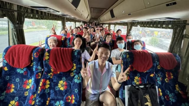 同议员出国旅行团反应热烈 有些居民抢不到名额还会闹
