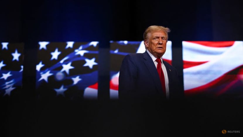 Trump blames AT&T for tech issues in a call, AT&T says its network did not cause disruption