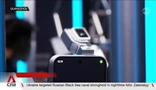 Chinese tech firm Honor launches 'robophone' 
