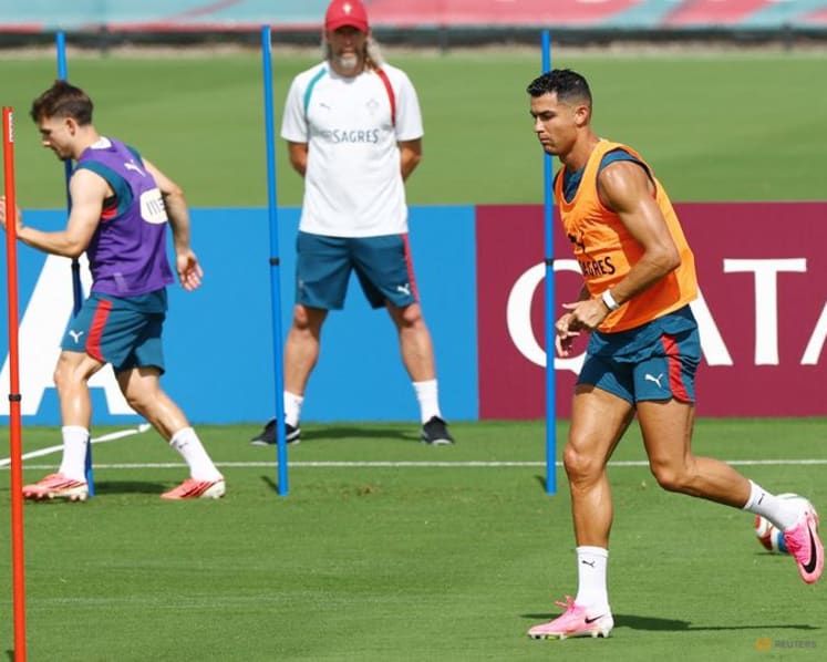 Portugal tuning out 'noise' as Ronaldo criticism mounts at World Cup, says Dias