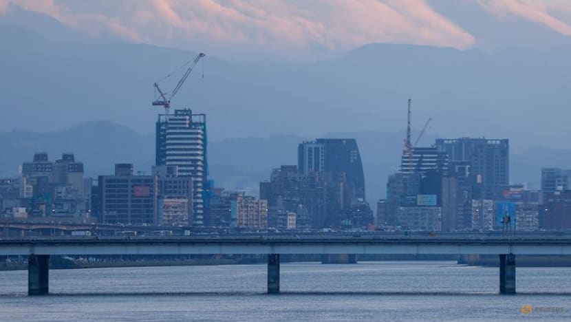 Taiwan 2025 GDP growth forecast hits 15-year high on surge in AI demand