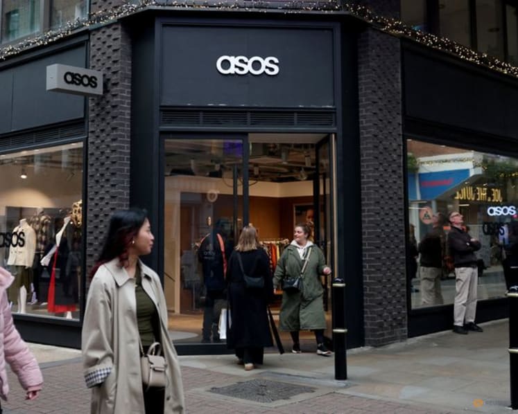 UK online retailer ASOS shares drop on hack reports