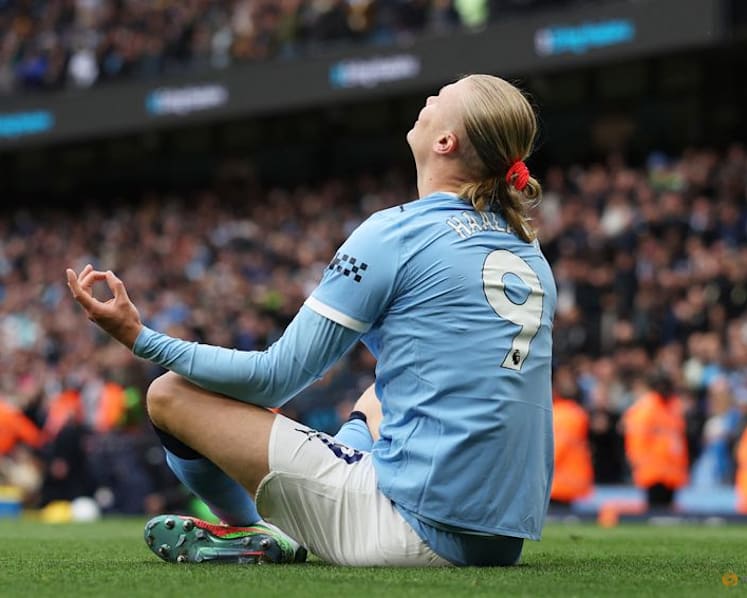 Man City stay in title hunt, Liverpool held, Bournemouth eye Europe