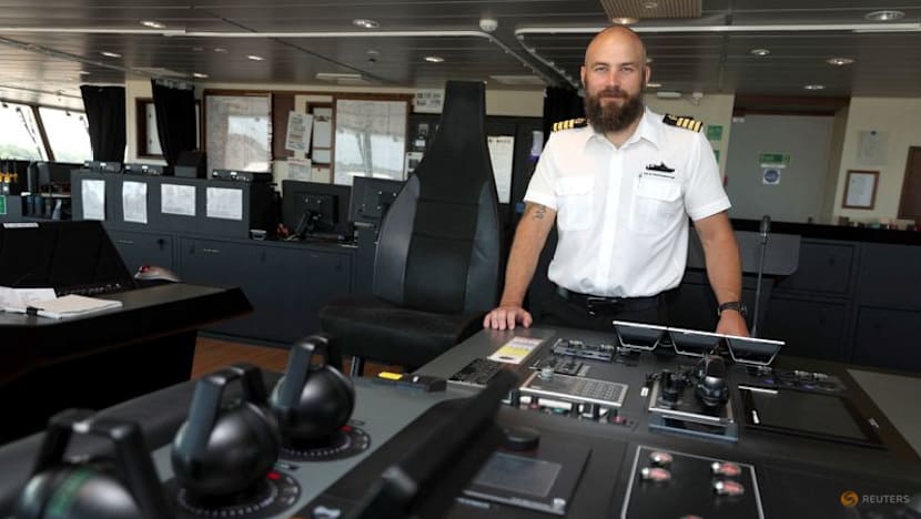 Scientists sail for Greenland to study glacier melt risk