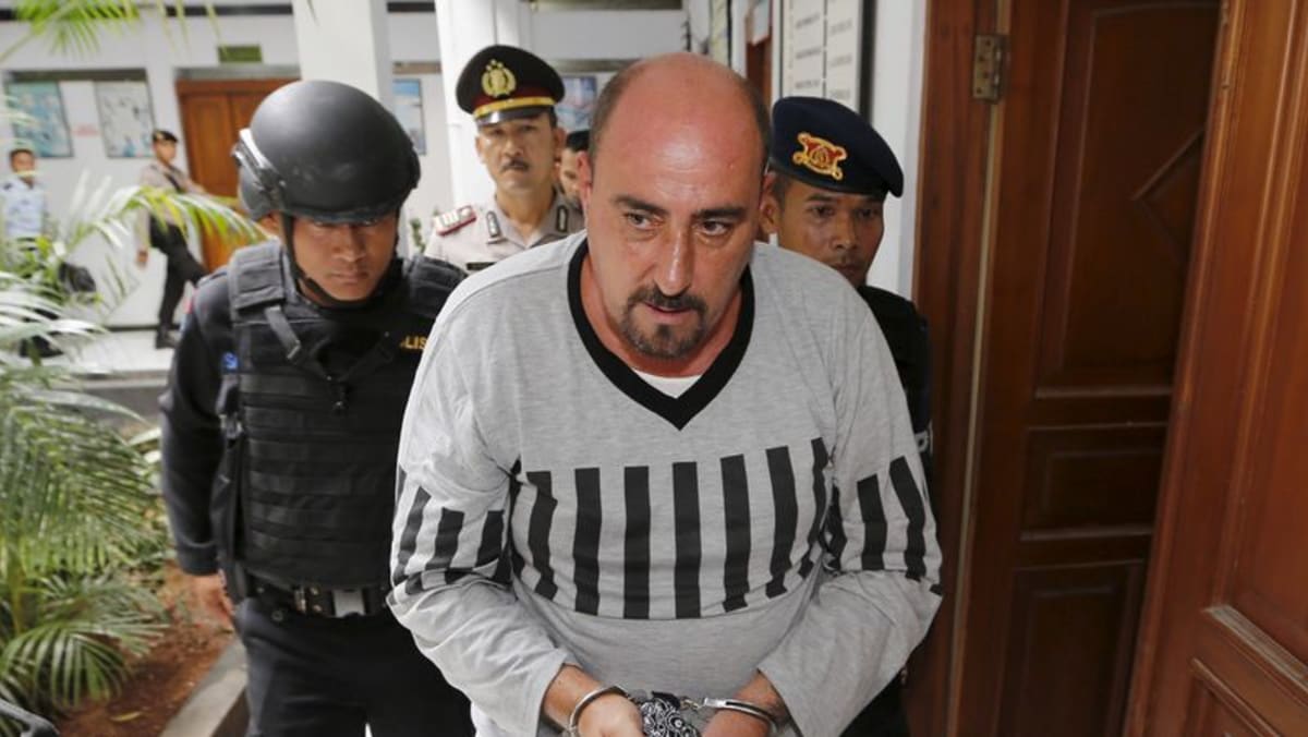 Indonesia, France to sign agreement on French death row convict’s repatriation Indonesia, France to sign agreement on French death row convict’s repatriation